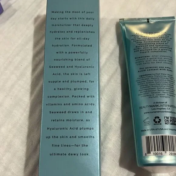 NEW Sun+Moon Seas the Day Moisturizer NIB - Picture 3 of 3